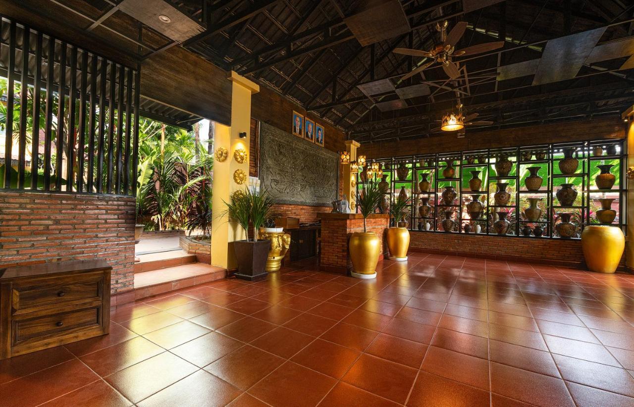 Hotel Ravady D'Angkor Siem Reap Esterno foto