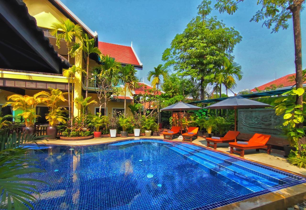 Hotel Ravady D'Angkor Siem Reap Esterno foto